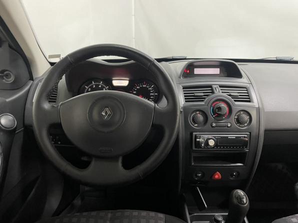 Renault Megane II Рестайлинг с пробегом 2006 года, цена 450 000 рублей, 229474 км, седан, Автокод Объявления