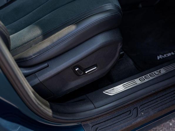 Geely Monjaro I с пробегом 2023 года, цена 2 768 000 рублей, 85409 км, внедорожник, Автокод Объявления