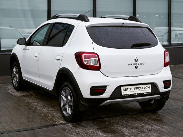 Renault Sandero II Рестайлинг с пробегом 2021 года, цена 1 175 000 рублей, 122409 км, хэтчбек, Автокод Объявления
