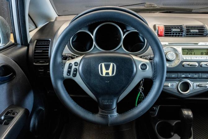 Honda Jazz I Рестайлинг с пробегом 2008 года, цена 529 000 рублей, 252314 км, хэтчбек, Автокод Объявления