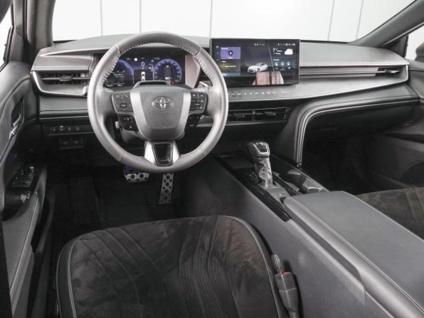 Toyota Camry IX (XV80) с пробегом 2025 года, цена 4 890 000 рублей, 9982 км, седан, Автокод Объявления