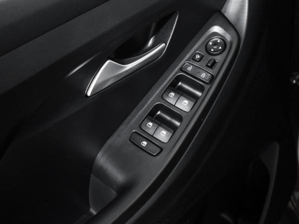 Hyundai Creta II с пробегом 2021 года, цена 2 120 000 рублей, 91270 км, внедорожник, Автокод Объявления