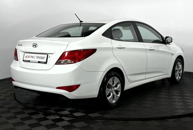 Hyundai Solaris I Рестайлинг с пробегом 2016 года, цена 760 000 рублей, 147820 км, седан, Автокод Объявления
