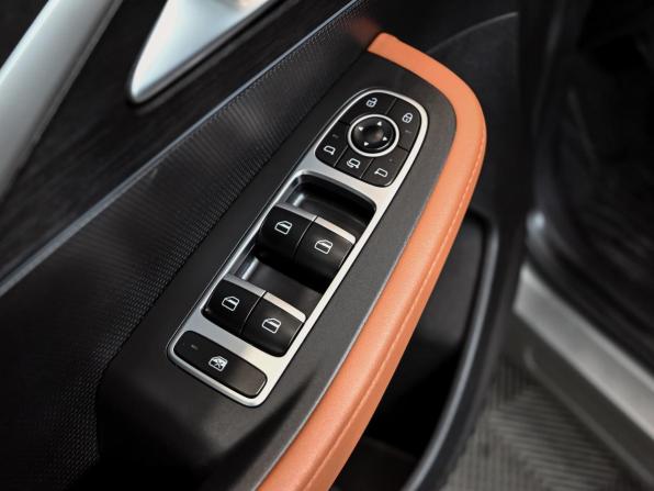 Omoda C5 I с пробегом 2022 года, цена 1 850 000 рублей, 63558 км, внедорожник, Автокод Объявления