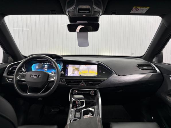 Geely Tugella I Рестайлинг с пробегом 2023 года, цена 2 997 000 рублей, 30000 км, внедорожник, Автокод Объявления
