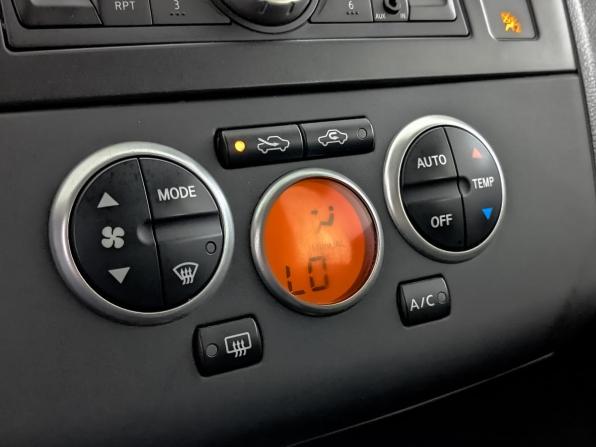 Nissan Tiida I Рестайлинг с пробегом 2011 года, цена 775 000 рублей, 161657 км, хэтчбек, Автокод Объявления