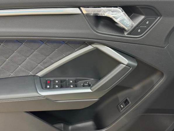 Audi Q3 II (F3) с пробегом 2026 года, цена 3 760 000 рублей, 44 км, внедорожник, Автокод Объявления