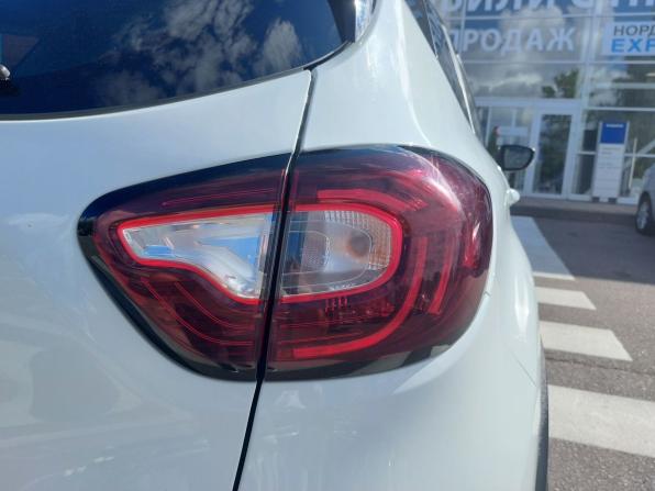 Renault Kaptur I с пробегом 2016 года, цена 1 560 000 рублей, 134745 км, внедорожник, Автокод Объявления