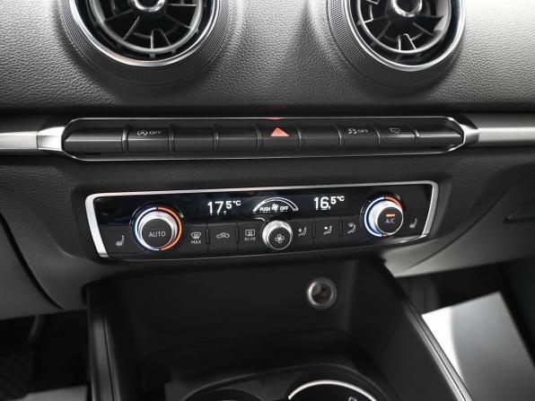 Audi A3 III (8V) Рестайлинг с пробегом 2019 года, цена 2 295 000 рублей, 63762 км, седан, Автокод Объявления