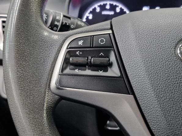 Hyundai Solaris II с пробегом 2020 года, цена 1 190 000 рублей, 135981 км, седан, Автокод Объявления