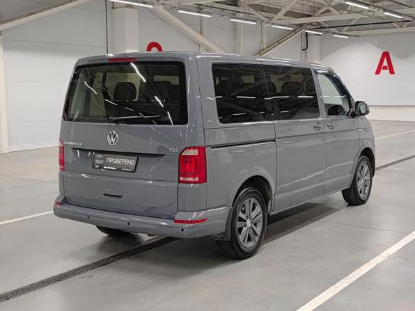 Volkswagen Caravelle T6 с пробегом 2016 года, цена 2 200 000 рублей, 330186 км, минивэн, Автокод Объявления