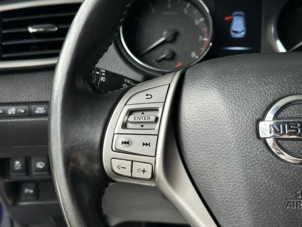 Nissan Qashqai II с пробегом 2017 года, цена 1 820 000 рублей, 93680 км, внедорожник, Автокод Объявления