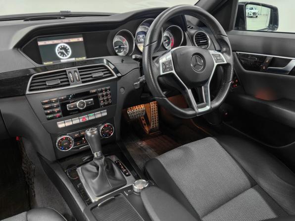 Mercedes-Benz C-Класс III (W204) Рестайлинг с пробегом 2012 года, цена 1 550 000 рублей, 81860 км, седан, Автокод Объявления