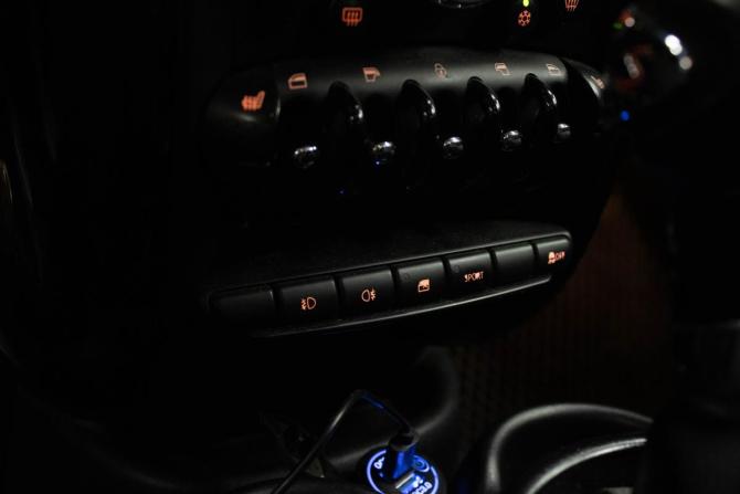Mini Countryman I с пробегом 2010 года, цена 1 159 000 рублей, 198344 км, внедорожник, Автокод Объявления