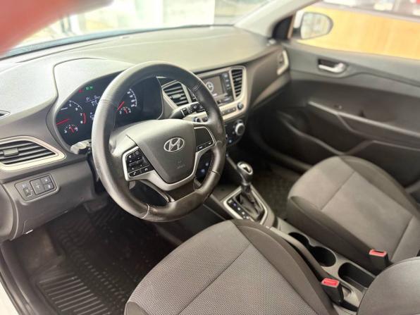 Hyundai Solaris II Рестайлинг с пробегом 2021 года, цена 1 452 000 рублей, 112462 км, седан, Автокод Объявления