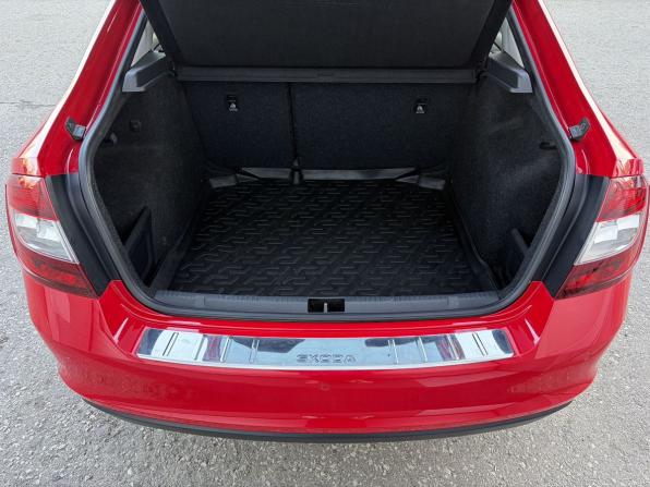Skoda Rapid I Рестайлинг с пробегом 2018 года, цена 1 230 000 рублей, 155566 км, лифтбек, Автокод Объявления