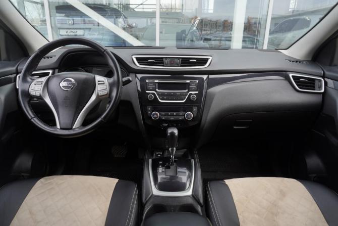 Nissan Qashqai II с пробегом 2017 года, цена 1 329 000 рублей, 127000 км, внедорожник, Автокод Объявления