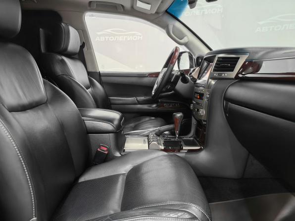 Lexus LX III Рестайлинг с пробегом 2013 года, цена 4 870 000 рублей, 201532 км, внедорожник, Автокод Объявления