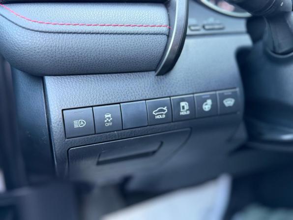Toyota Camry VIII (XV70) с пробегом 2020 года, цена 2 980 000 рублей, 65000 км, седан, Автокод Объявления