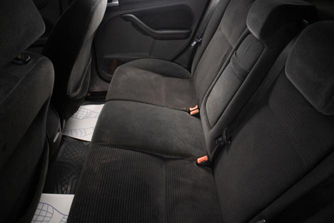 Ford Focus II с пробегом 2006 года, цена 359 000 рублей, 269112 км, седан, Автокод Объявления