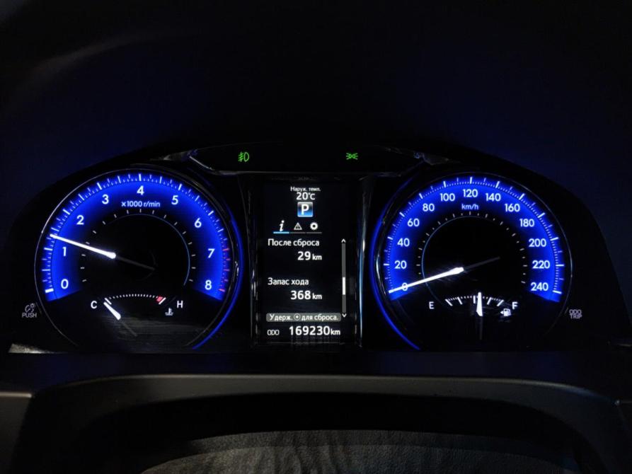 Toyota Camry VII (XV50) Рестайлинг Казань  - изображение 16