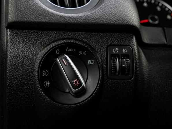 Volkswagen Tiguan I Рестайлинг с пробегом 2015 года, цена 1 799 000 рублей, 132995 км, внедорожник, Автокод Объявления
