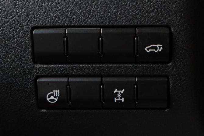 Lexus NX I Рестайлинг с пробегом 2019 года, цена 4 049 000 рублей, 94100 км, внедорожник, Автокод Объявления
