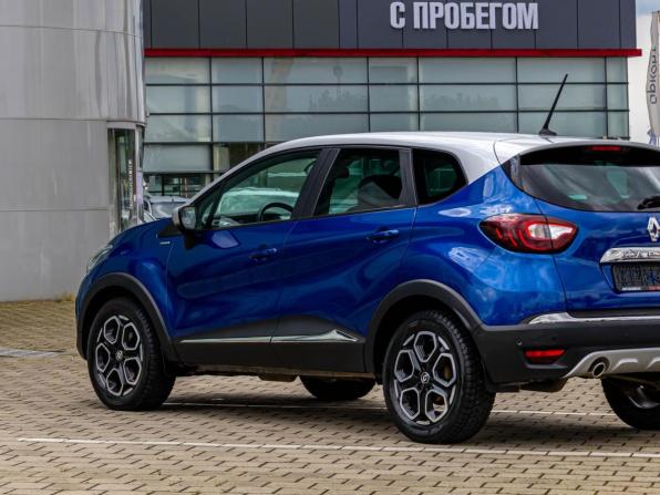 Renault Kaptur I Рестайлинг с пробегом 2020 года, цена 1 565 000 рублей, 88949 км, внедорожник, Автокод Объявления
