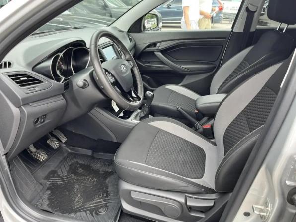Lada (ВАЗ) Vesta I с пробегом 2022 года, цена 1 298 000 рублей, 59489 км, универсал, Автокод Объявления