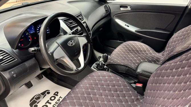 Hyundai Solaris I с пробегом 2011 года, цена 625 000 рублей, 130915 км, седан, Автокод Объявления