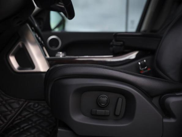 Land Rover Range Rover IV с пробегом 2017 года, цена 3 910 599 рублей, 236925 км, внедорожник, Автокод Объявления