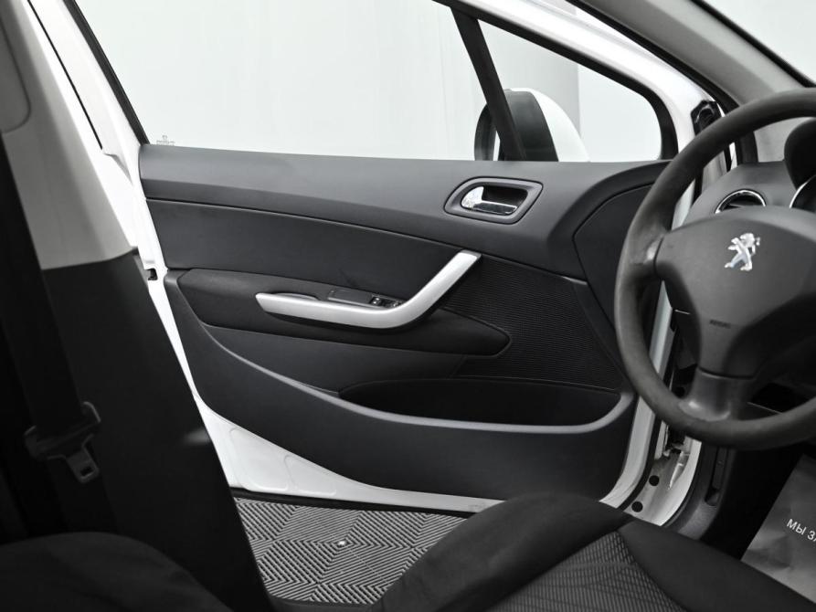 Peugeot 308 I Рестайлинг Москва  - изображение 9
