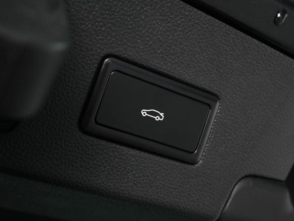 Volkswagen Lamando II с пробегом 2025 года, цена 3 209 000 рублей, 134 км, лифтбек, Автокод Объявления