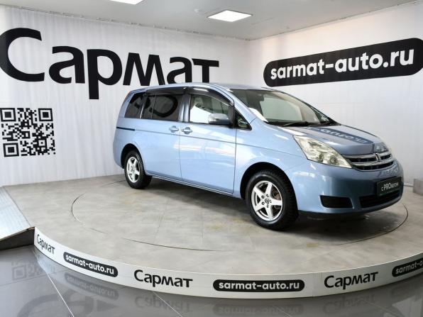 Toyota ISis I Рестайлинг с пробегом 2009 года, цена 1 137 000 рублей, 218137 км, компактвэн, Автокод Объявления