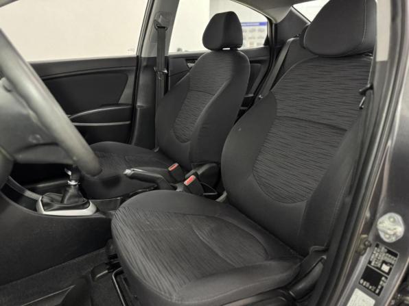Hyundai Solaris I Рестайлинг с пробегом 2015 года, цена 939 000 рублей, 112771 км, седан, Автокод Объявления