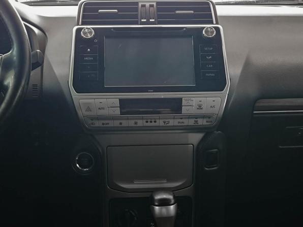 Toyota Land Cruiser Prado 150 Series Рестайлинг 2 с пробегом 2018 года, цена 4 249 000 рублей, 260627 км, внедорожник, Автокод Объявления
