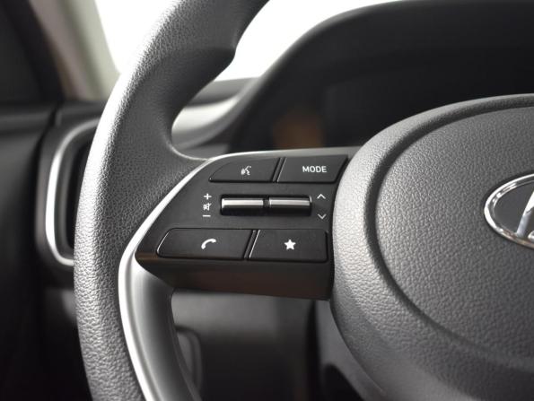 Hyundai Creta II с пробегом 2022 года, цена 1 870 200 рублей, 68215 км, внедорожник, Автокод Объявления