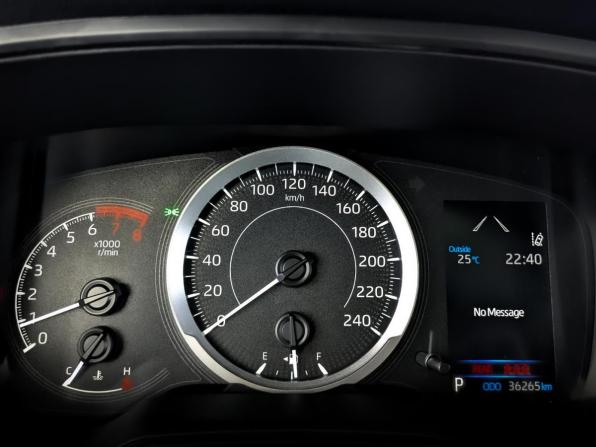 Toyota Corolla XII (E210) с пробегом 2020 года, цена 1 915 000 рублей, 36262 км, седан, Автокод Объявления