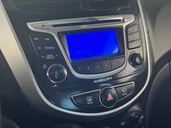 Hyundai Solaris I с пробегом 2012 года, цена 769 000 рублей, 142743 км, седан, Автокод Объявления