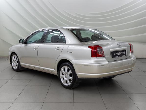 Toyota Avensis II Рестайлинг с пробегом 2006 года, цена 1 038 000 рублей, 196784 км, седан, Автокод Объявления