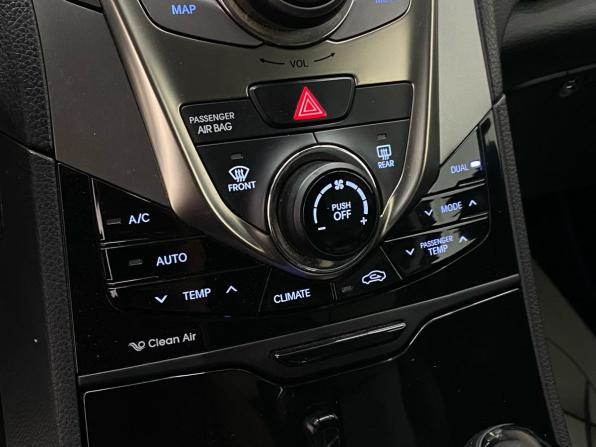 Hyundai Grandeur V с пробегом 2014 года, цена 1 520 000 рублей, 211193 км, седан, Автокод Объявления