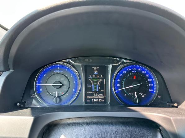 Toyota Camry VII (XV50) Рестайлинг с пробегом 2016 года, цена 1 990 000 рублей, 210133 км, седан, Автокод Объявления