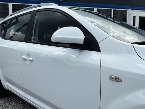Kia Ceed I с пробегом 2008 года, цена 735 000 рублей, 141953 км, универсал, Автокод Объявления
