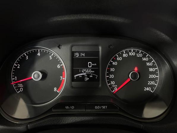Volkswagen Polo V Рестайлинг с пробегом 2015 года, цена 979 000 рублей, 112563 км, седан, Автокод Объявления