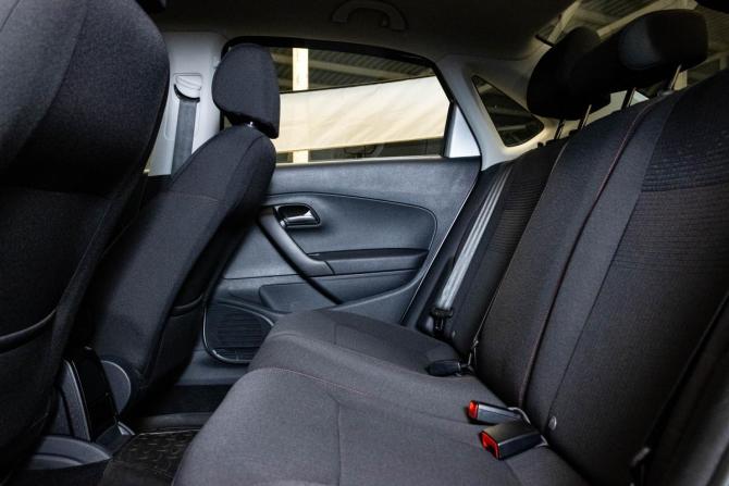 Volkswagen Polo V Рестайлинг с пробегом 2017 года, цена 1 049 000 рублей, 95082 км, седан, Автокод Объявления