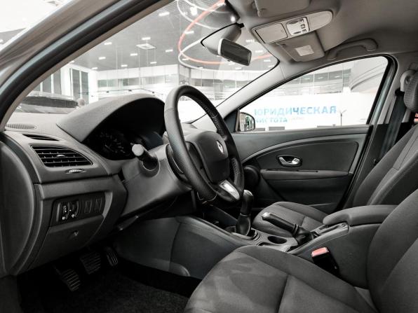 Renault Megane III с пробегом 2011 года, цена 550 000 рублей, 207324 км, хэтчбек, Автокод Объявления
