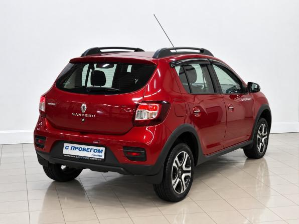 Renault Sandero II Рестайлинг с пробегом 2018 года, цена 1 240 000 рублей, 89718 км, хэтчбек, Автокод Объявления