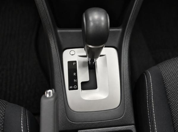 Subaru XV I с пробегом 2013 года, цена 1 299 000 рублей, 223000 км, внедорожник, Автокод Объявления