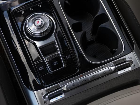 Kia Carnival IV с пробегом 2021 года, цена 3 798 000 рублей, 96631 км, минивэн, Автокод Объявления
