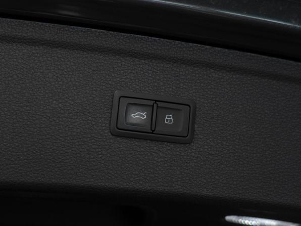 Audi Q5 II (FY) с пробегом 2020 года, цена 3 890 000 рублей, 70012 км, внедорожник, Автокод Объявления